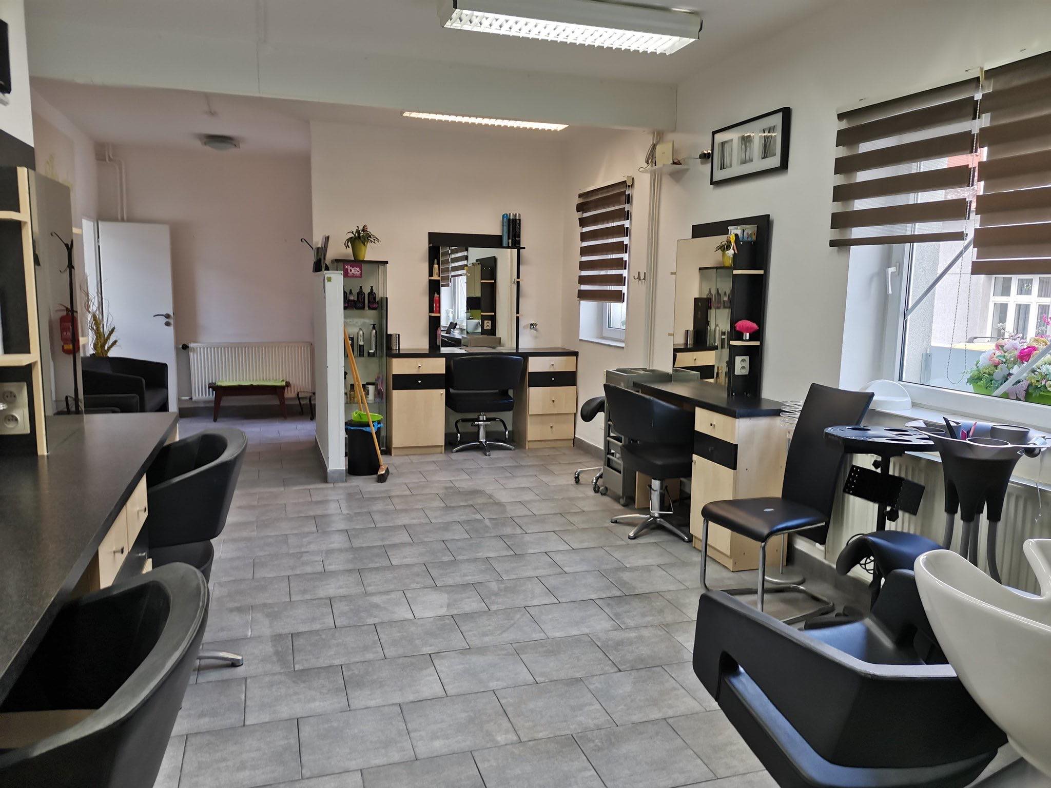 Salon ISIS Mělník